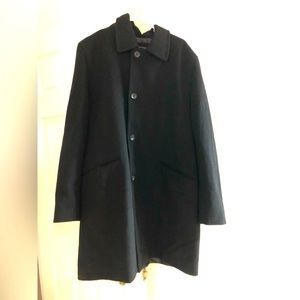 Beautiful banana republic 100% wool coat size large